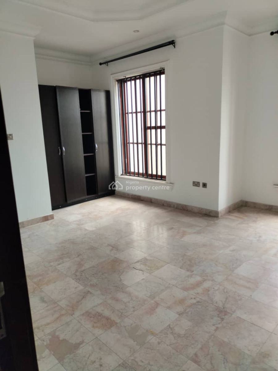 Clean 3bedroom Flat with Fitted Kitchen and Acs, Ikoyi, Lagos, Flat / Apartment for Rent