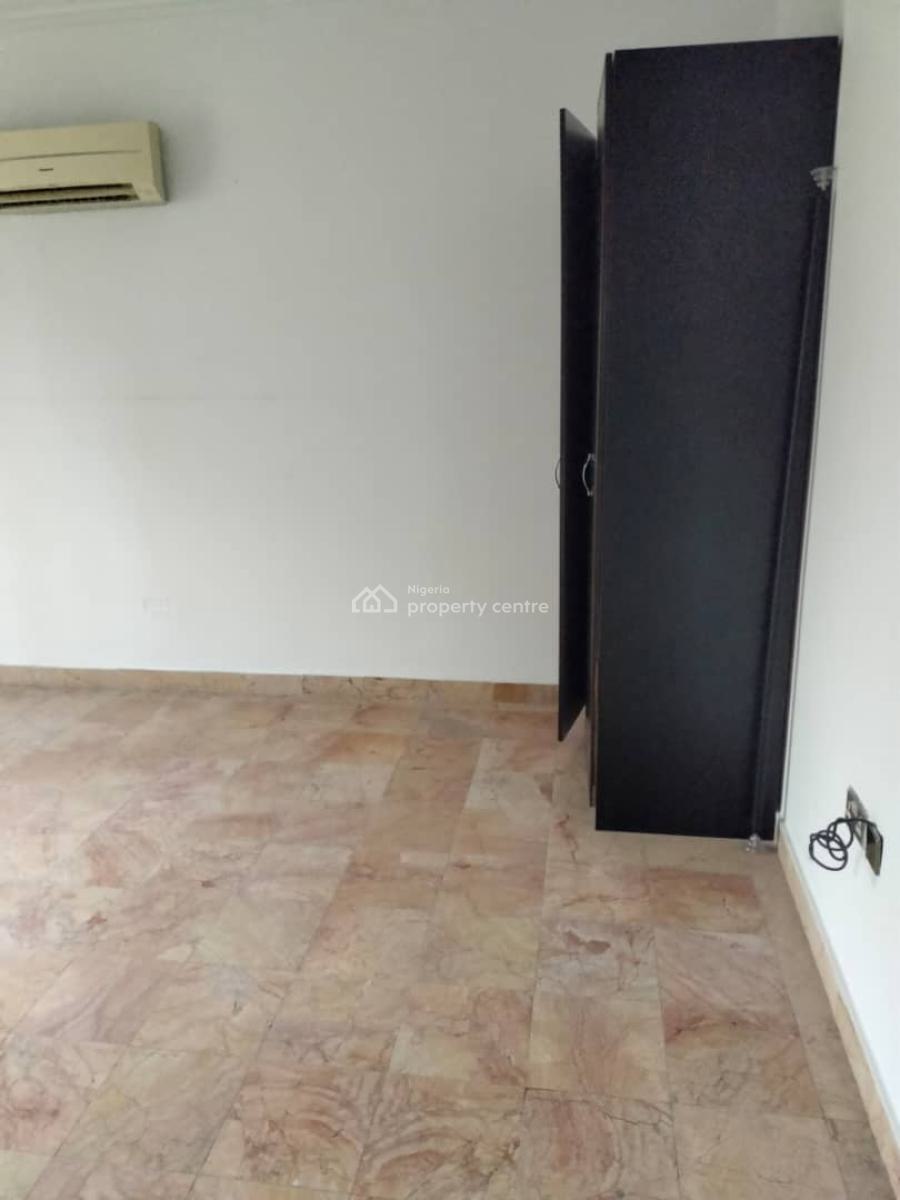 Clean 3bedroom Flat with Fitted Kitchen and Acs, Ikoyi, Lagos, Flat / Apartment for Rent