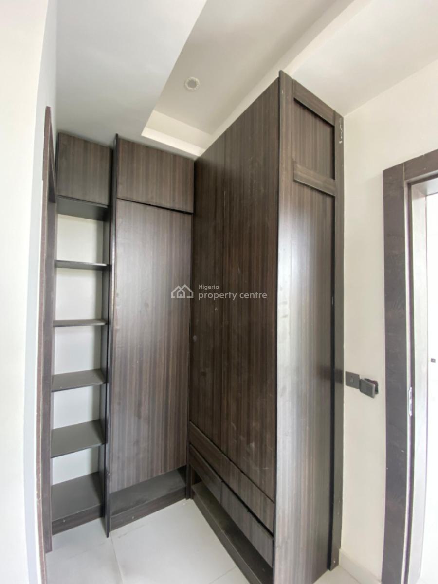 Fully Service 2 Bedroom Apartment, Lekki Phase 1, Lekki, Lagos, Flat / Apartment for Rent