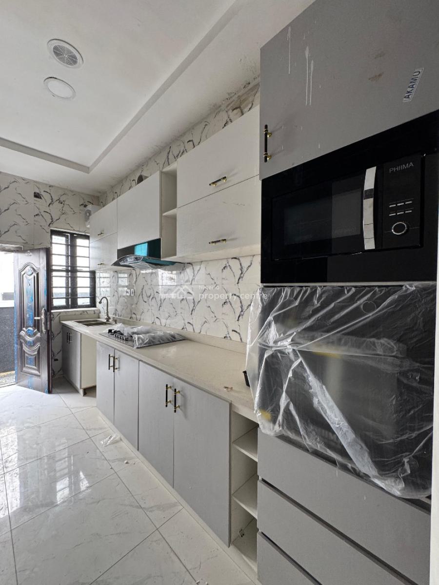 Classy Spacious 3 Bedroom Duplex in a Well Secured Location, Ikota, Lekki, Lagos, Terraced Duplex for Sale