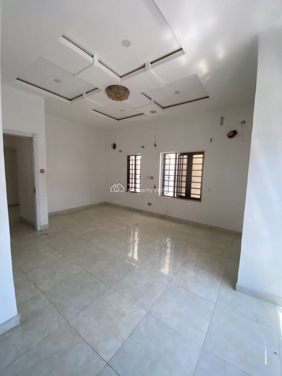 4 Bedrooms Semi Detached Duplex with Bq, Ikota Lekki, Ikota, Lekki, Lagos, Semi-detached Duplex for Rent