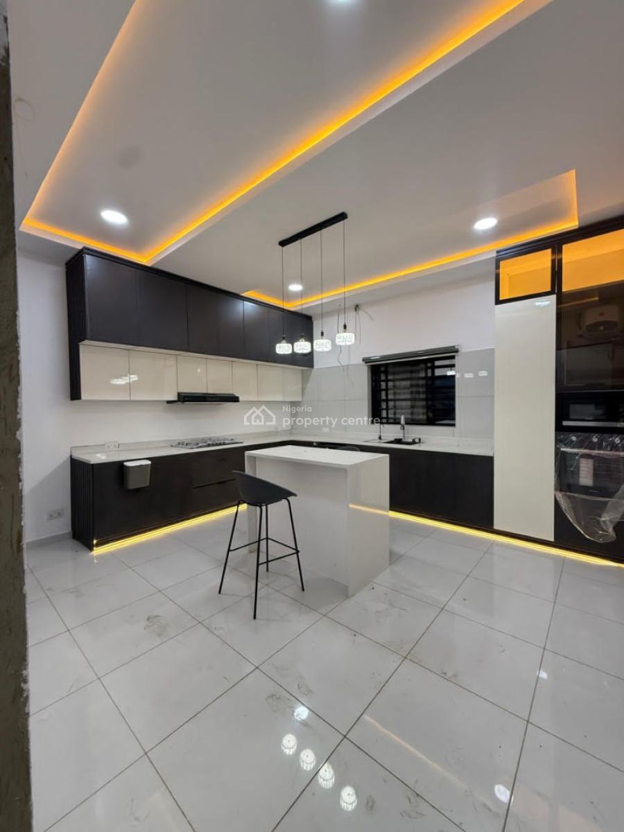 Newly Built 5 and 6 Bedroom Fully Detached Triplexes, Gra, Agodi, Ibadan, Oyo, Detached Duplex for Sale