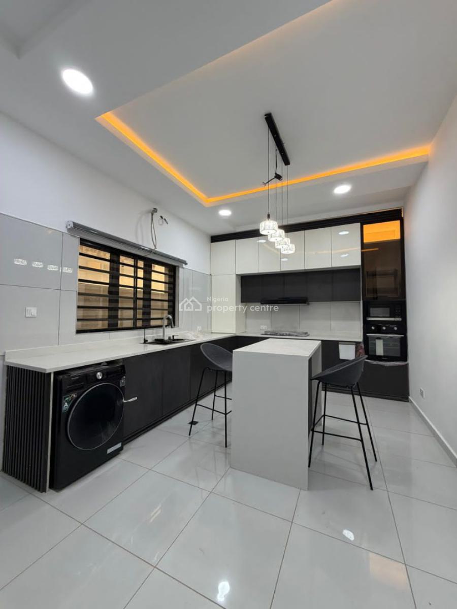 Newly Built 5 and 6 Bedroom Fully Detached Triplexes, Gra, Agodi, Ibadan, Oyo, Detached Duplex for Sale