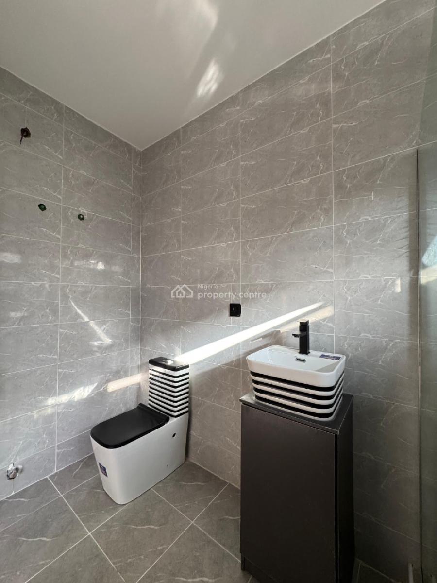 Fully Serviced 3  Bedroom Terrace  Duplex with Bq, Ikota, Lekki, Lagos, Terraced Duplex for Sale