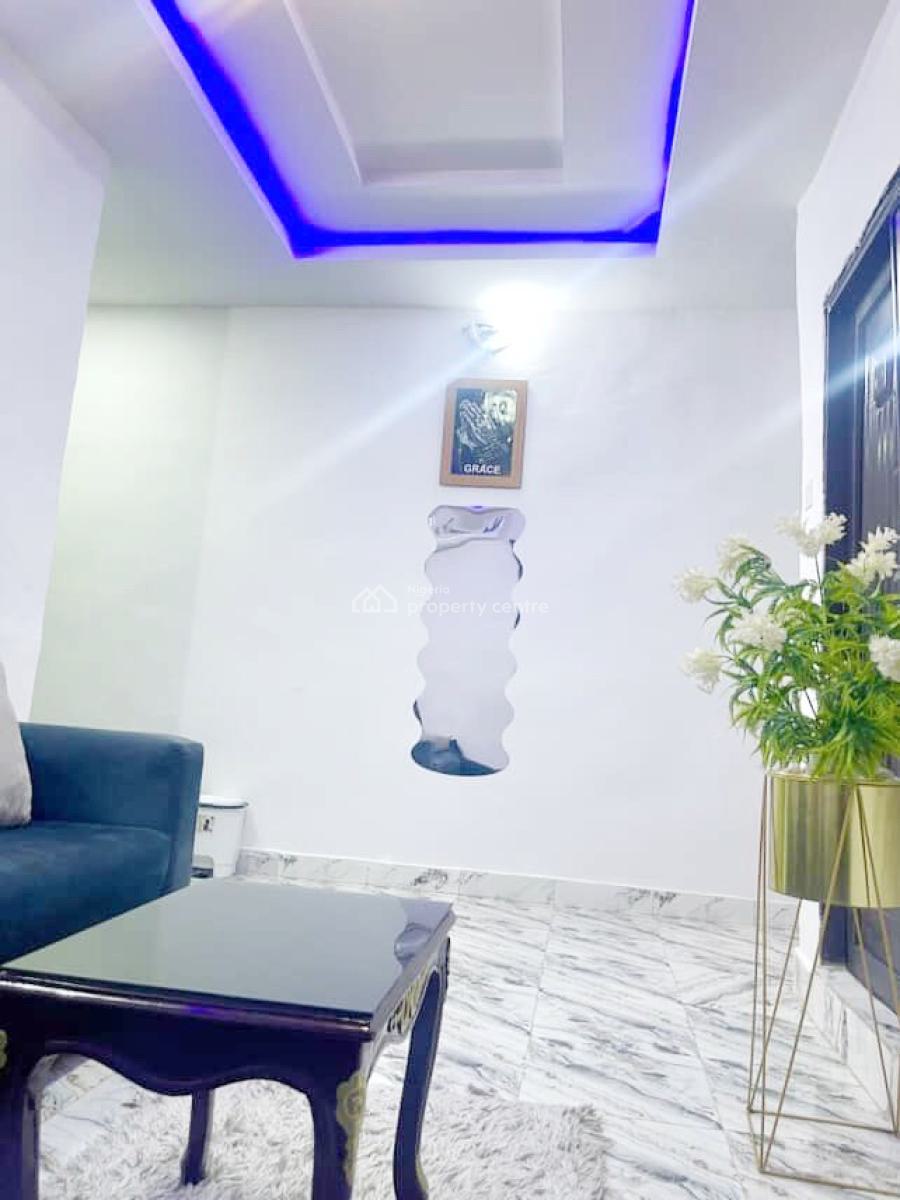 a Well Maintained Furnished Mini Flat, Adeniyi Jones, Ikeja, Lagos, Mini Flat (room and Parlour) for Rent