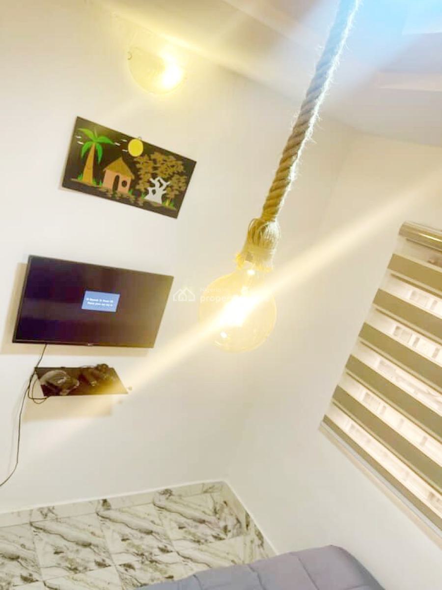 a Well Maintained Furnished Mini Flat, Adeniyi Jones, Ikeja, Lagos, Mini Flat (room and Parlour) for Rent