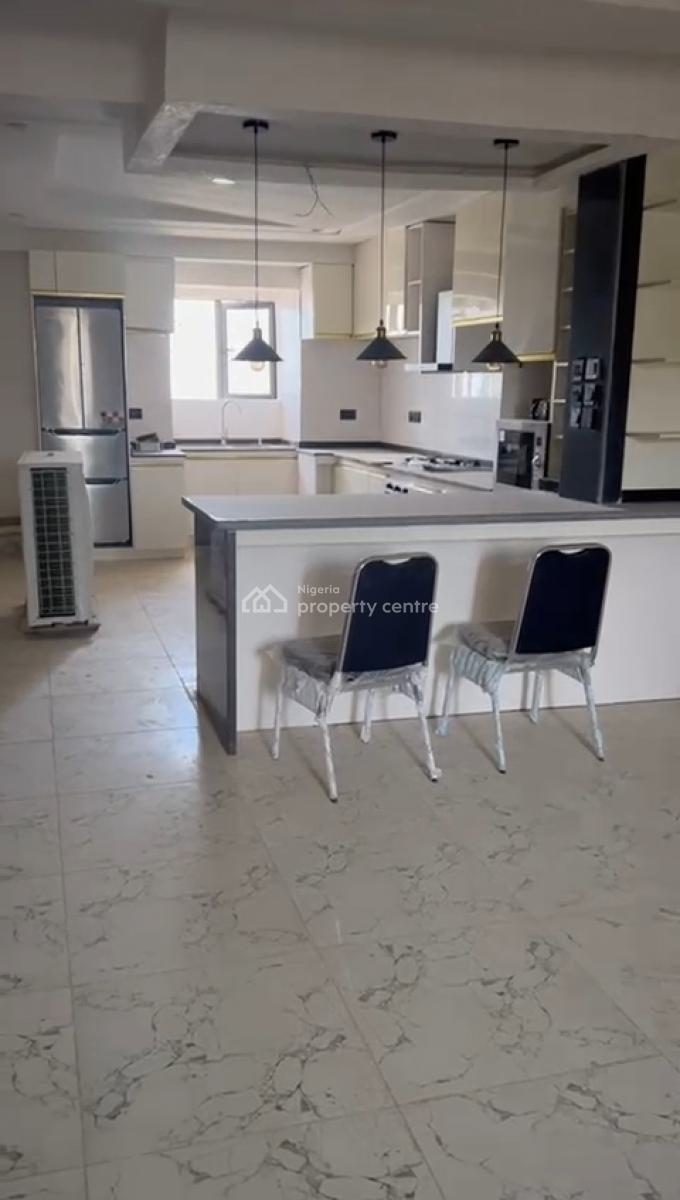 Standard 3 Bedroom Penthouse, Guzape District, Abuja, Flat / Apartment for Sale