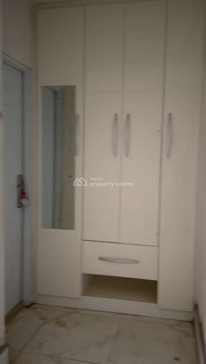 Standard 3 Bedroom Penthouse, Guzape District, Abuja, Flat / Apartment for Sale