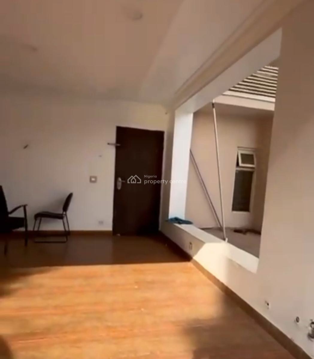 14 Rooms Executive Fully Serviced and Furnished Hotel, Wuse 2, Abuja, Hotel / Guest House for Sale