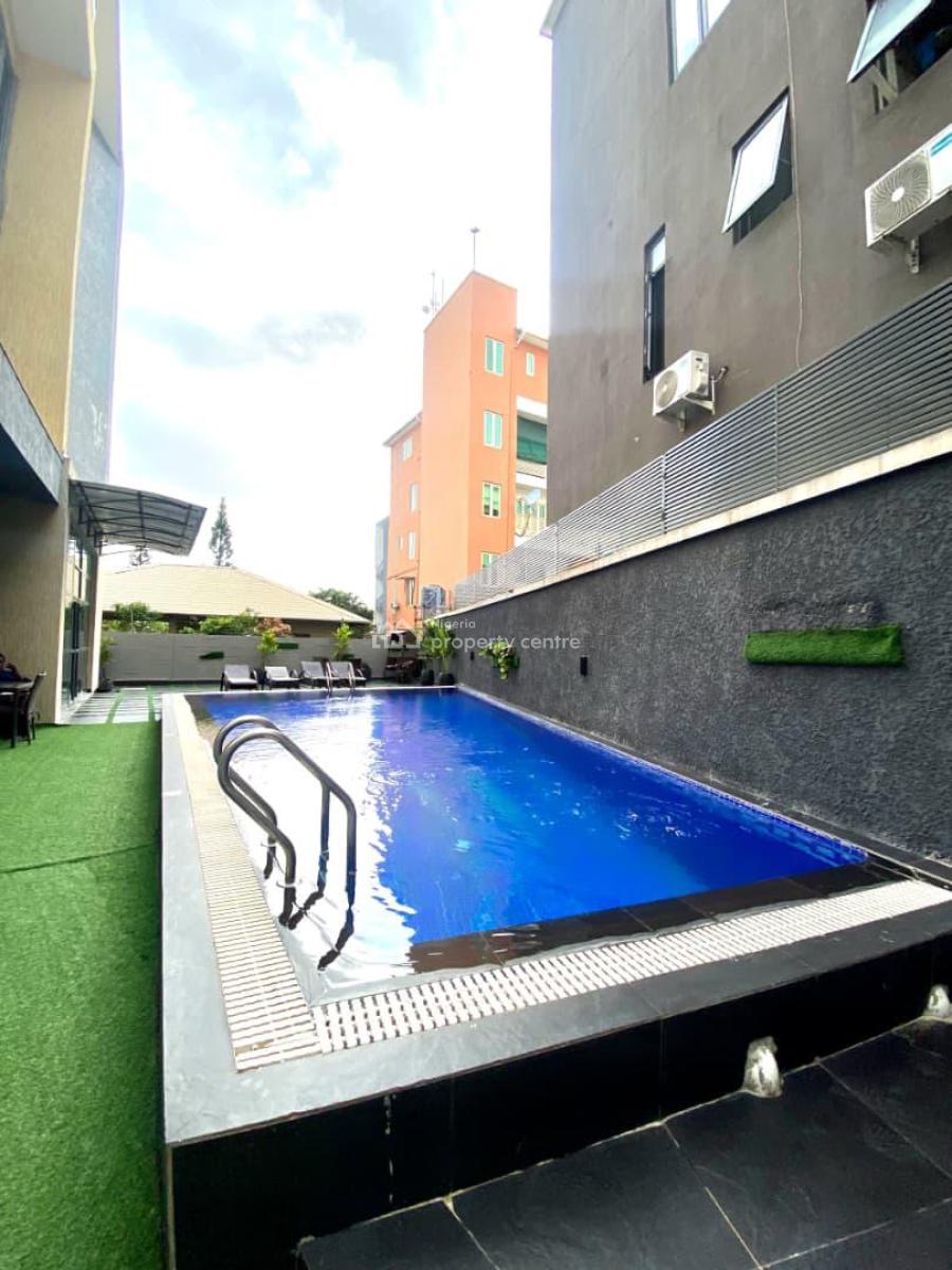 2 Bedroom Apartment, Admiralty Way, Lekki Phase 1, Lekki, Lagos, Flat / Apartment Short Let