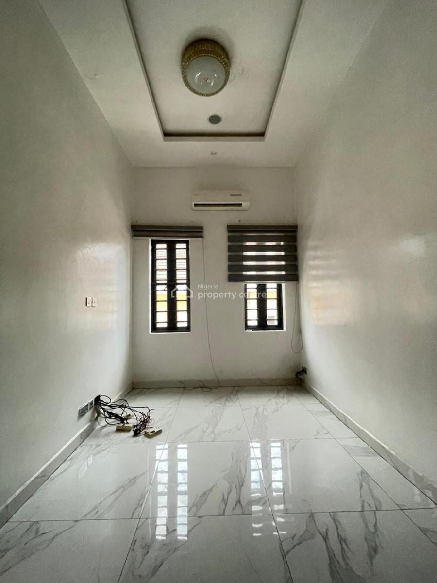 4 Bedroom Semi-detached Duplex with Bq, Lekki, Lagos, Semi-detached Duplex for Sale