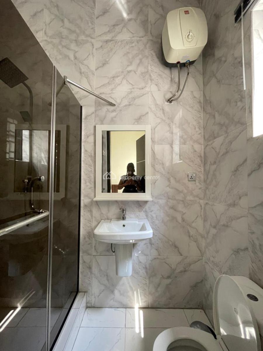 4 Bedroom Semi-detached Duplex with Bq, Lekki, Lagos, Semi-detached Duplex for Sale