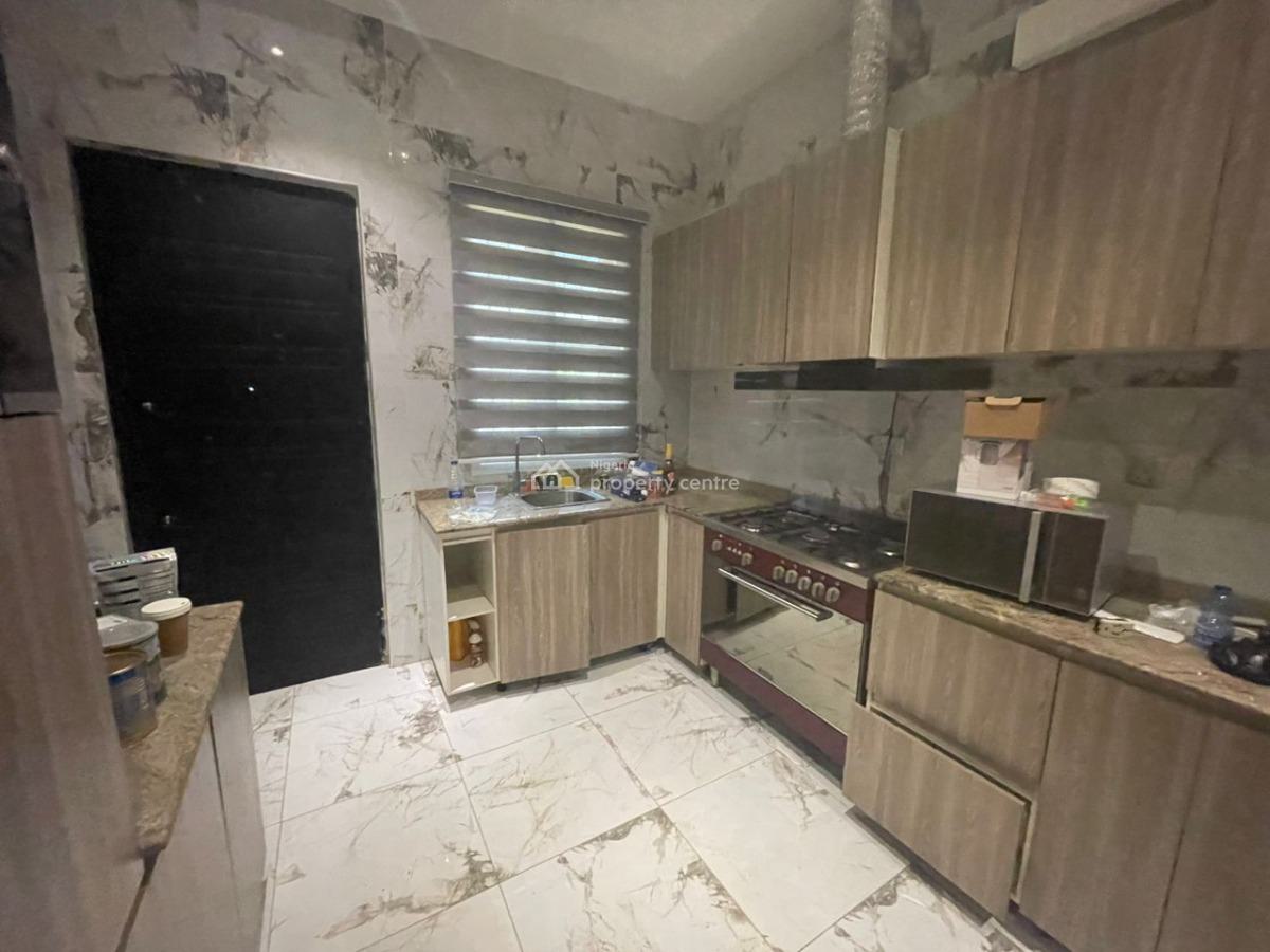 Serviced 2 Bedroom Flat, Guzape District, Abuja, Flat / Apartment for Rent