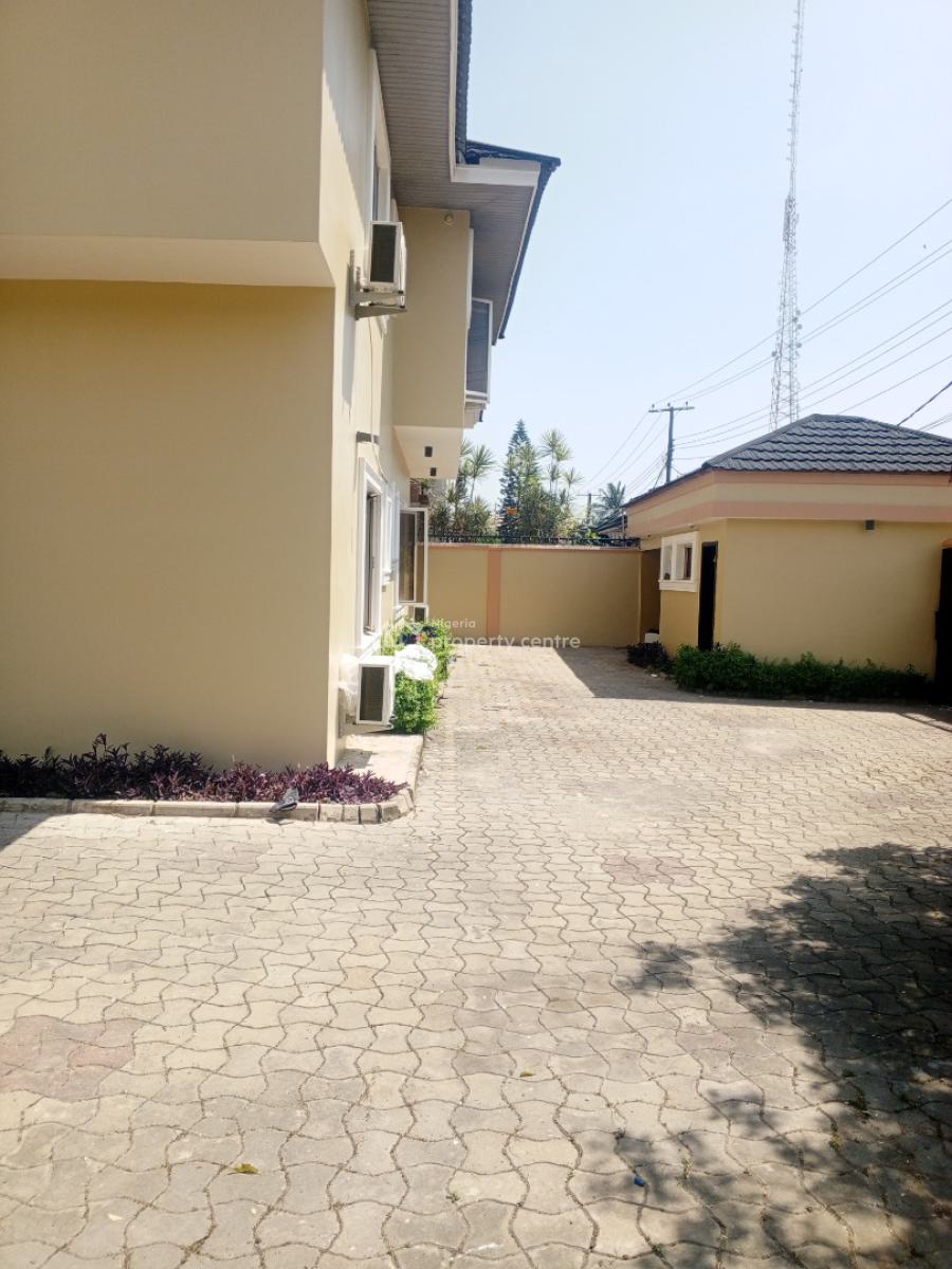 Luxury 5 Bedroom Semi Detached House with Bq, Off Admiralty Way, Lekki Phase 1, Lekki, Lagos, Semi-detached Duplex for Rent
