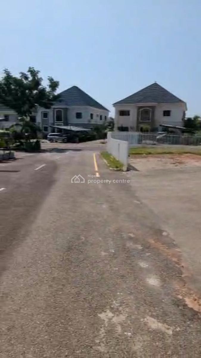 5 Bedroom Semi-detached Duplex, Close Favour Land Estate, Life Camp, Abuja, Semi-detached Duplex for Sale