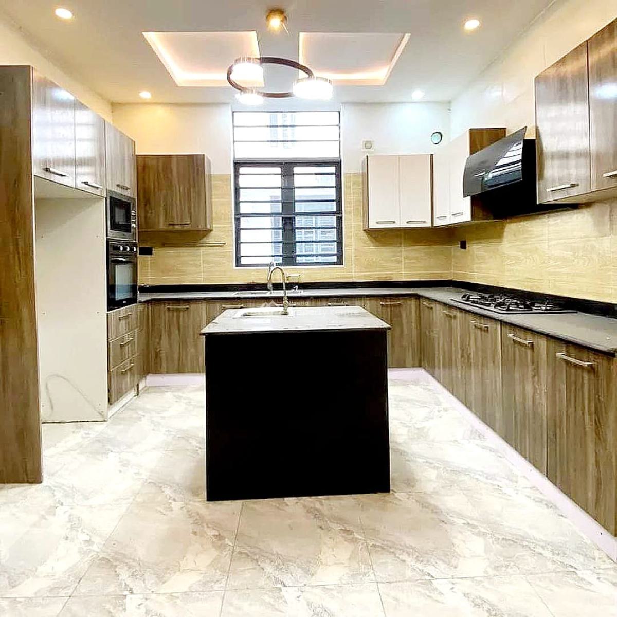 Well Maintained 4 Bedrooms Semi-detached Duplex, Lekki Phase 1, Lekki, Lagos, Semi-detached Duplex for Sale