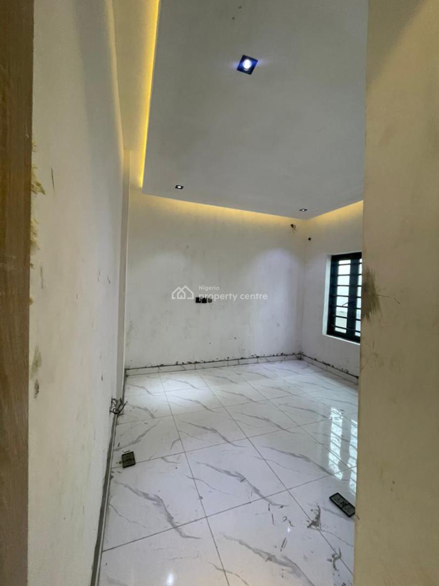 Brand New 4 Bedroom Flat, Peninsula Garden Estate Back of Blenco, Sangotedo, Ajah, Lagos, Flat / Apartment for Rent