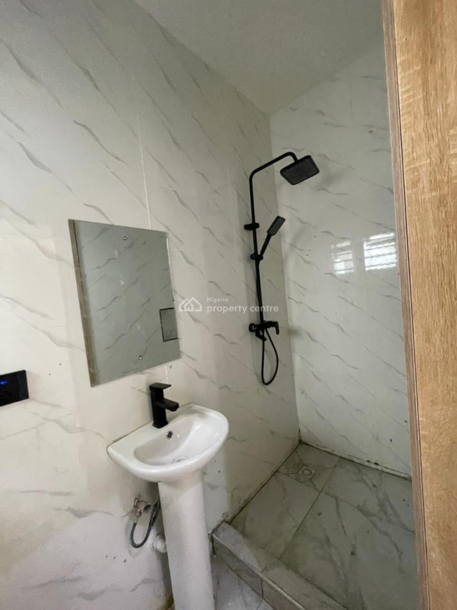Brand New 4 Bedroom Flat, Peninsula Garden Estate Back of Blenco, Sangotedo, Ajah, Lagos, Flat / Apartment for Rent