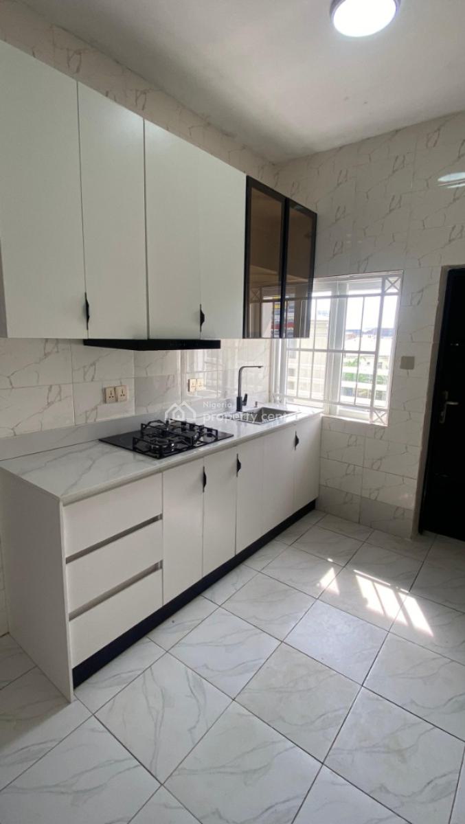 Fully Serviced Newly Renovated 3 Bedroom Apartment, Prime Water 1, Lekki Phase 1, Lekki, Lagos, Flat / Apartment for Rent