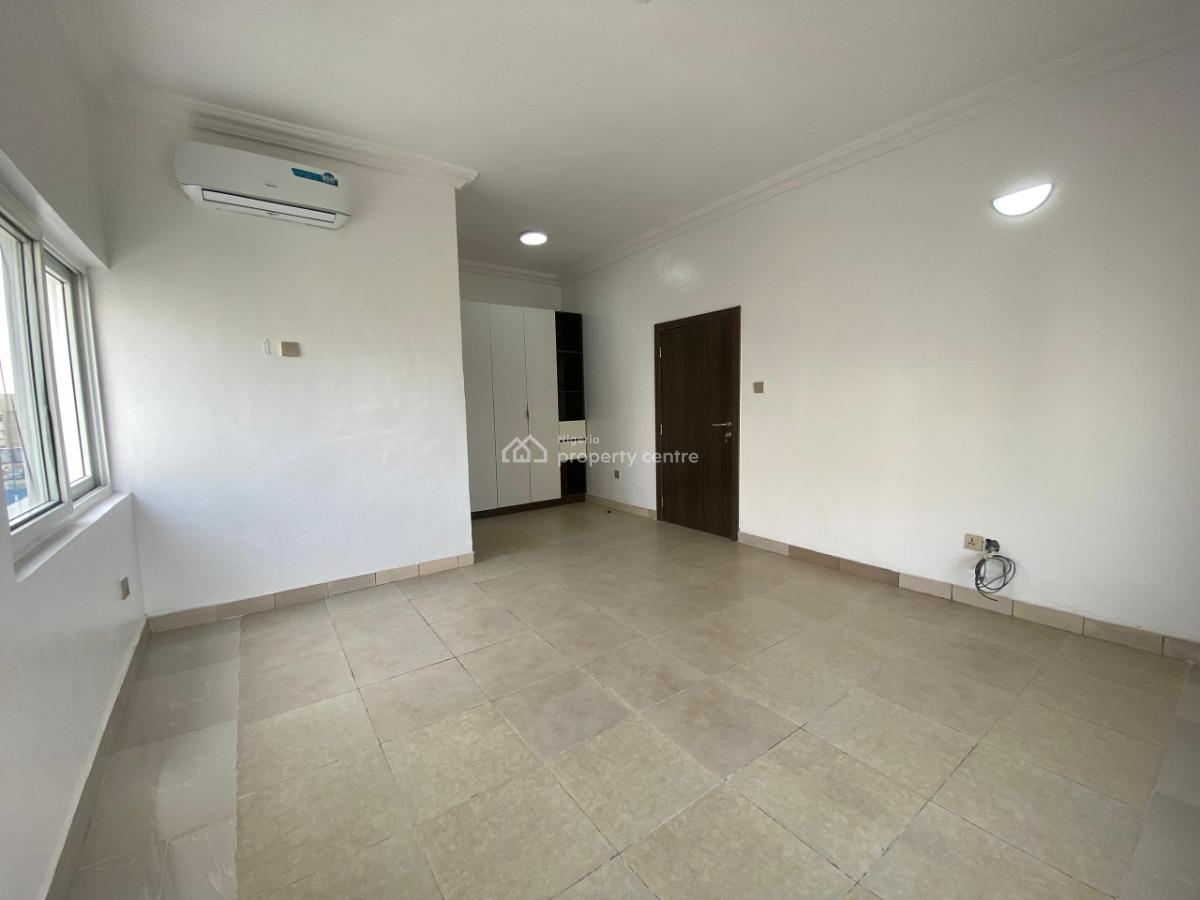 Fully Serviced Newly Renovated 3 Bedroom Apartment, Prime Water 1, Lekki Phase 1, Lekki, Lagos, Flat / Apartment for Rent