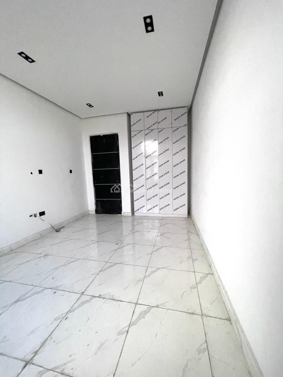 Luxury 2 Bedroom Apartment, Ologolo, Lekki, Lagos, Flat / Apartment for Sale