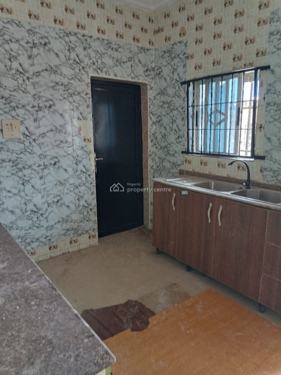 3 Bedroom, Fagba, Agege, Lagos, Flat / Apartment for Rent