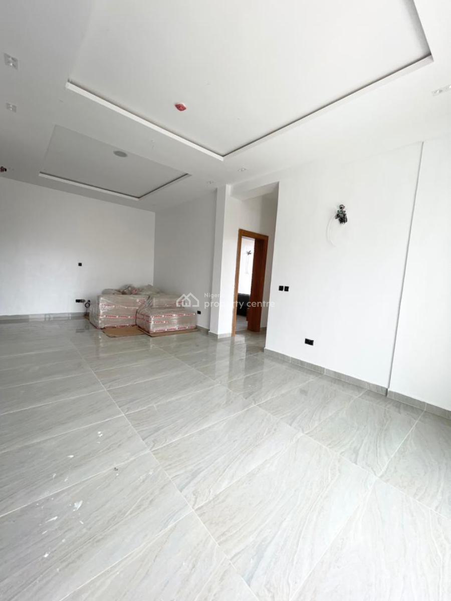 2 Bedroom Apartments with Swimming Pool & Elevator, Lekki Phase 1, Lekki, Lagos, Flat / Apartment for Sale