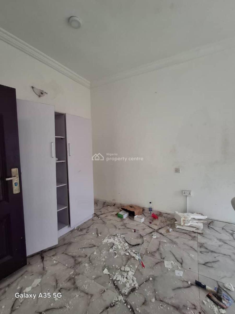 Massive 2 Bedroom Flat Downstairs, Thera Annex, Sangotedo, Ajah, Lagos, Flat / Apartment for Rent