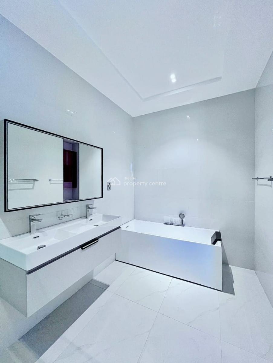 Spacious 5-bedroom Fully Detached Duplex, Lekki Phase 1, Lekki, Lagos, Detached Duplex for Sale