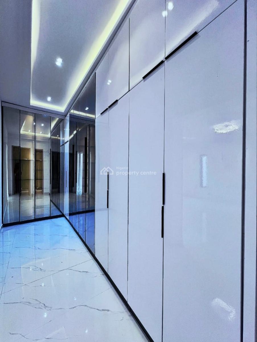 Spacious 5-bedroom Fully Detached Duplex, Lekki Phase 1, Lekki, Lagos, Detached Duplex for Sale