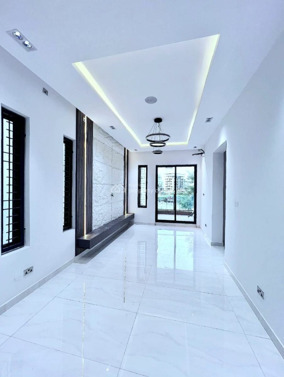 Spacious 5-bedroom Fully Detached Duplex, Lekki Phase 1, Lekki, Lagos, Detached Duplex for Sale