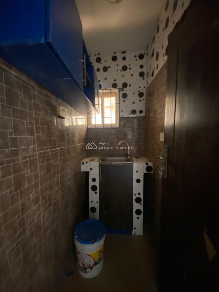 Fastest Fingers, United Estate, Sangotedo, Ajah, Lagos, Mini Flat (room and Parlour) for Rent