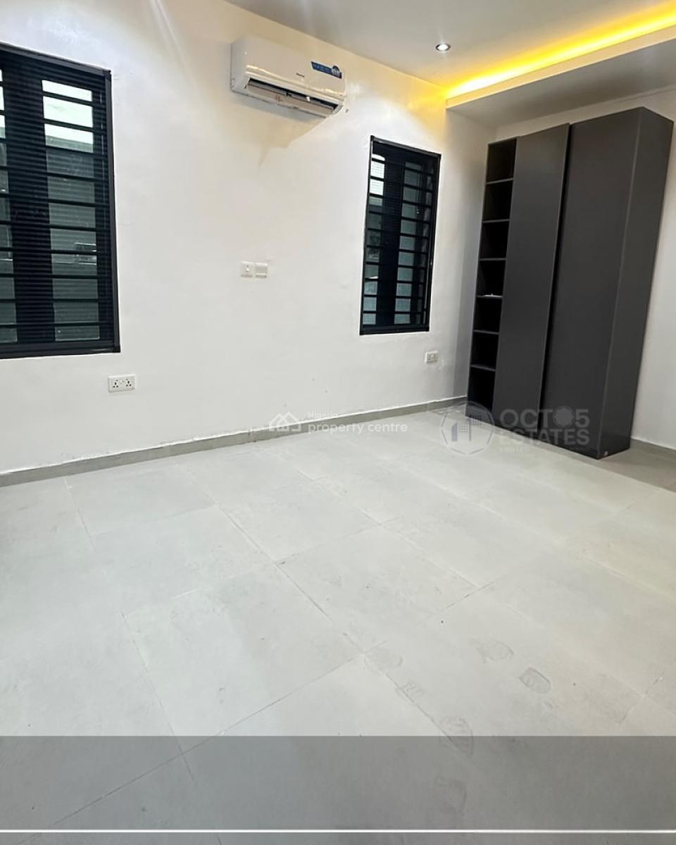 4 Bedroom Contemporary Town House, Off Freedom Way. Congress Park Estate., Lekki Phase 1, Lekki, Lagos, House for Sale