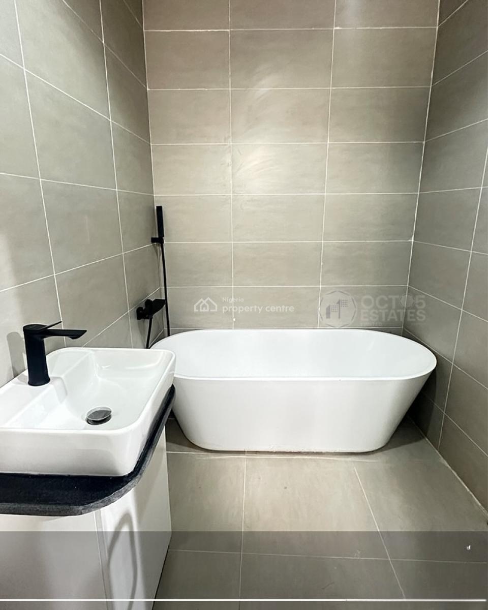 4 Bedroom Contemporary Town House, Off Freedom Way. Congress Park Estate., Lekki Phase 1, Lekki, Lagos, House for Sale