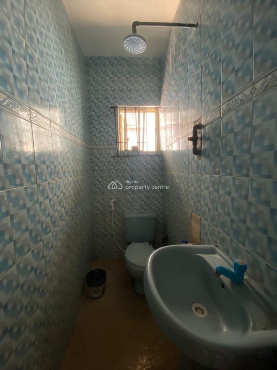 Fastest Fingers: Just Came Out, United Estate, Sangotedo, Ajah, Lagos, Mini Flat (room and Parlour) for Rent