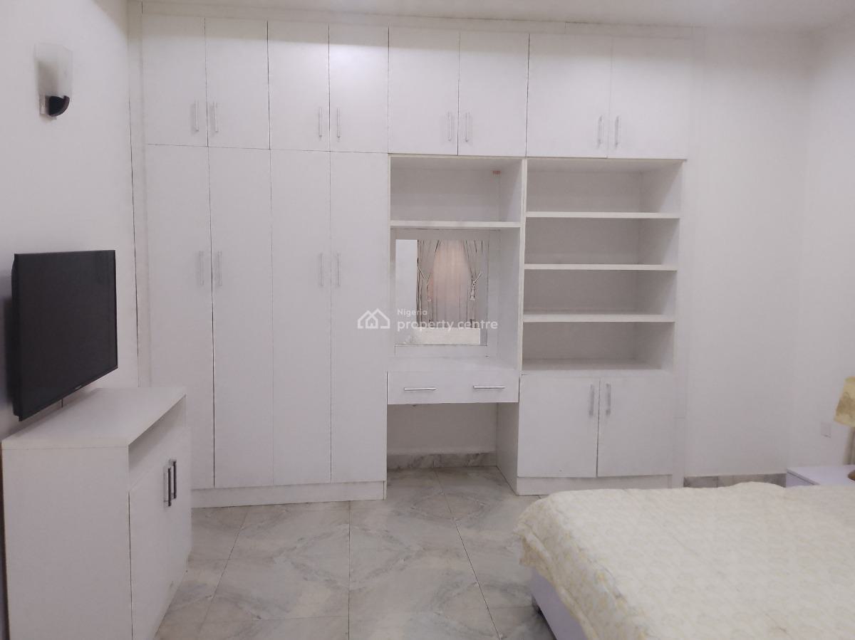 Luxury Furnished Two Bedroom Apartment with Inverter, Behind Nnpc Filling Station, Jahi, Abuja, Flat / Apartment for Rent
