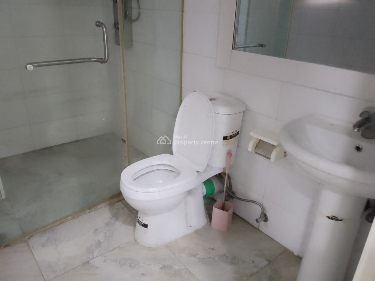 Luxury Furnished Two Bedroom Apartment with Inverter, Behind Nnpc Filling Station, Jahi, Abuja, Flat / Apartment for Rent