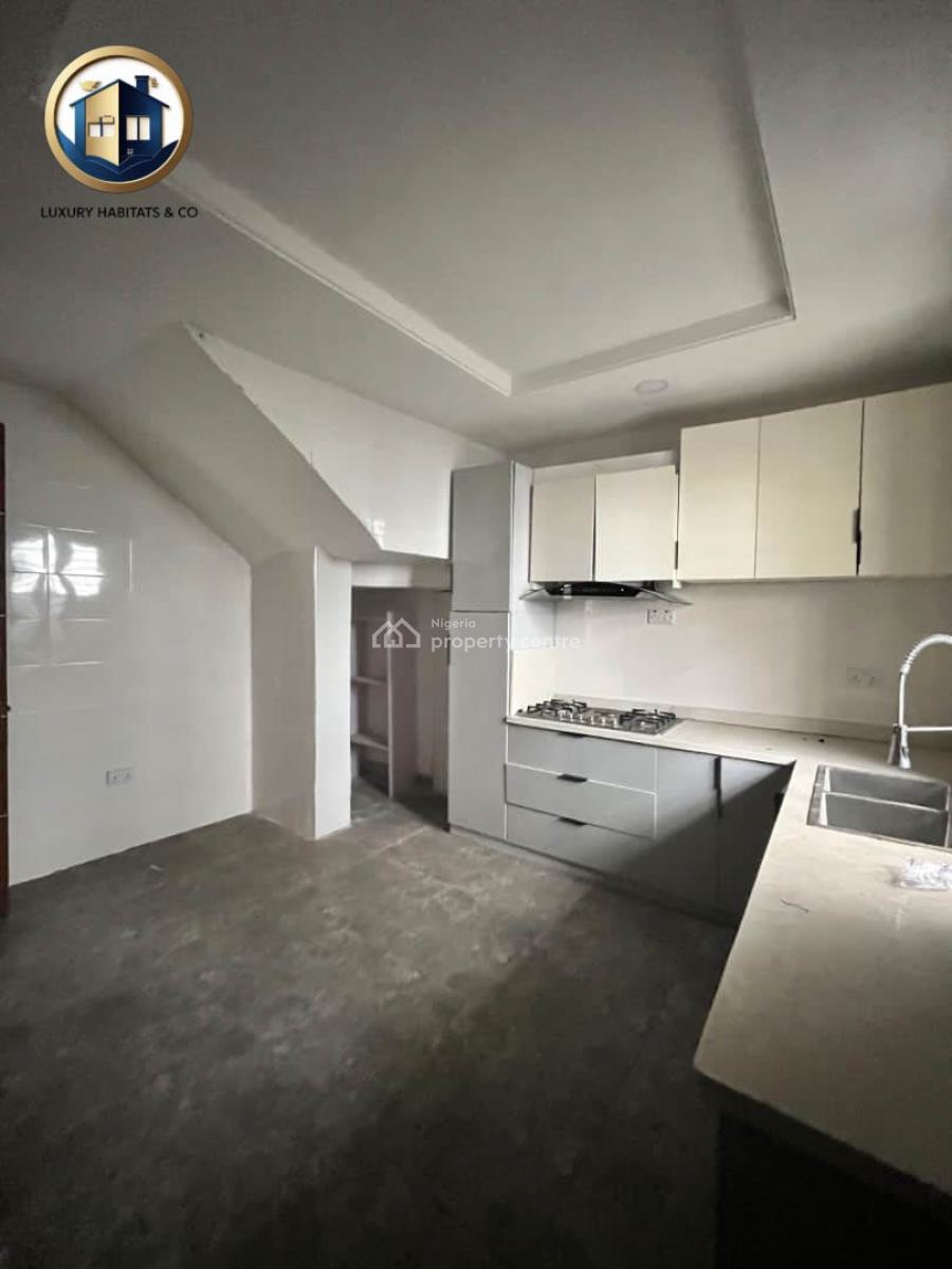 Newly Built & Well Finished 5 Bedroom Semi-detached Duplex, Atlantic View Estate, New Road, Lekki Phase 1, Lekki, Lagos, Semi-detached Duplex for Rent