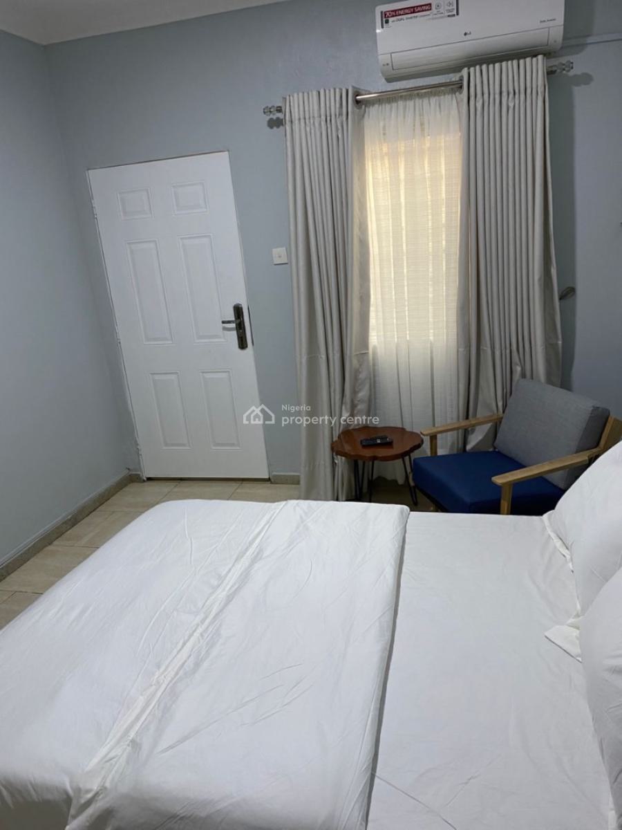 Well Maintained and Furnished Bq Self Contain, Lekki Phase 1, Lekki, Lagos, Self Contain (single Rooms) for Rent