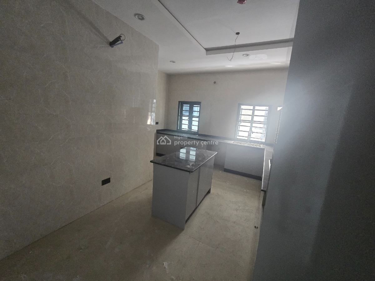  Newly Build Service 3-bedroom Flat Apartment Plus Bq, Off Freedom Way, Lekki Phase 1, Lekki, Lagos, Flat / Apartment for Rent