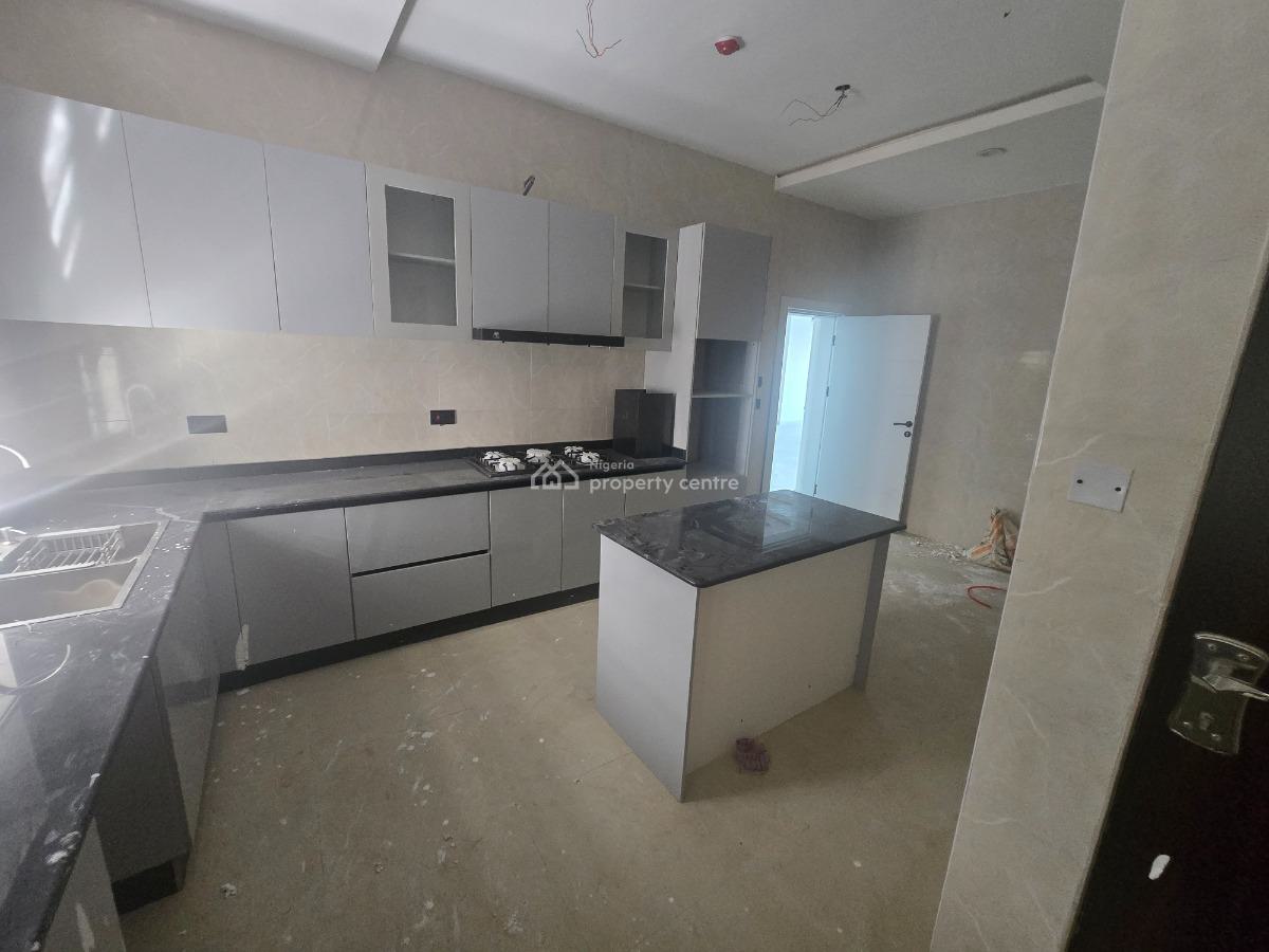  Newly Build Service 3-bedroom Flat Apartment Plus Bq, Off Freedom Way, Lekki Phase 1, Lekki, Lagos, Flat / Apartment for Rent