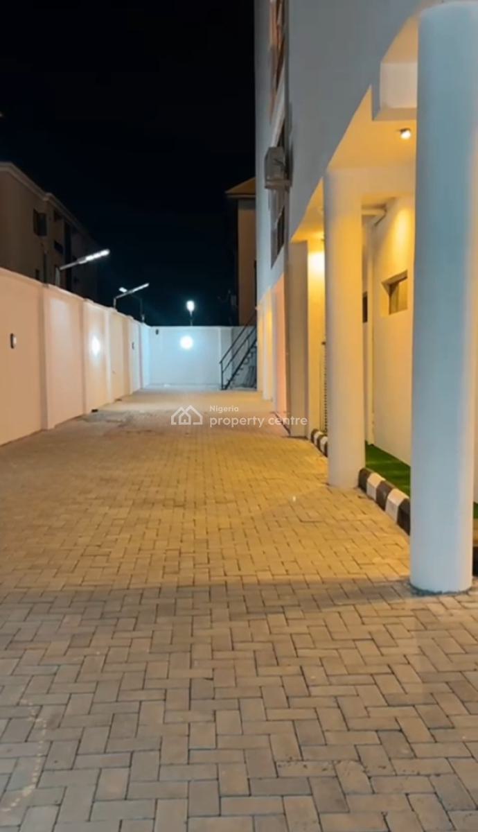 Newly Tastefully Built 20 Rooms Hotel, Mabushi, Abuja, Hotel / Guest House for Sale