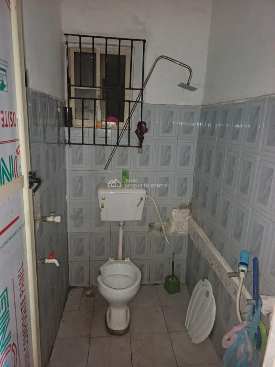 Well Renovated 2 Bedroom Flat with Pop Kitchen, Iyana Ipaja, Ipaja, Lagos, Flat / Apartment for Rent