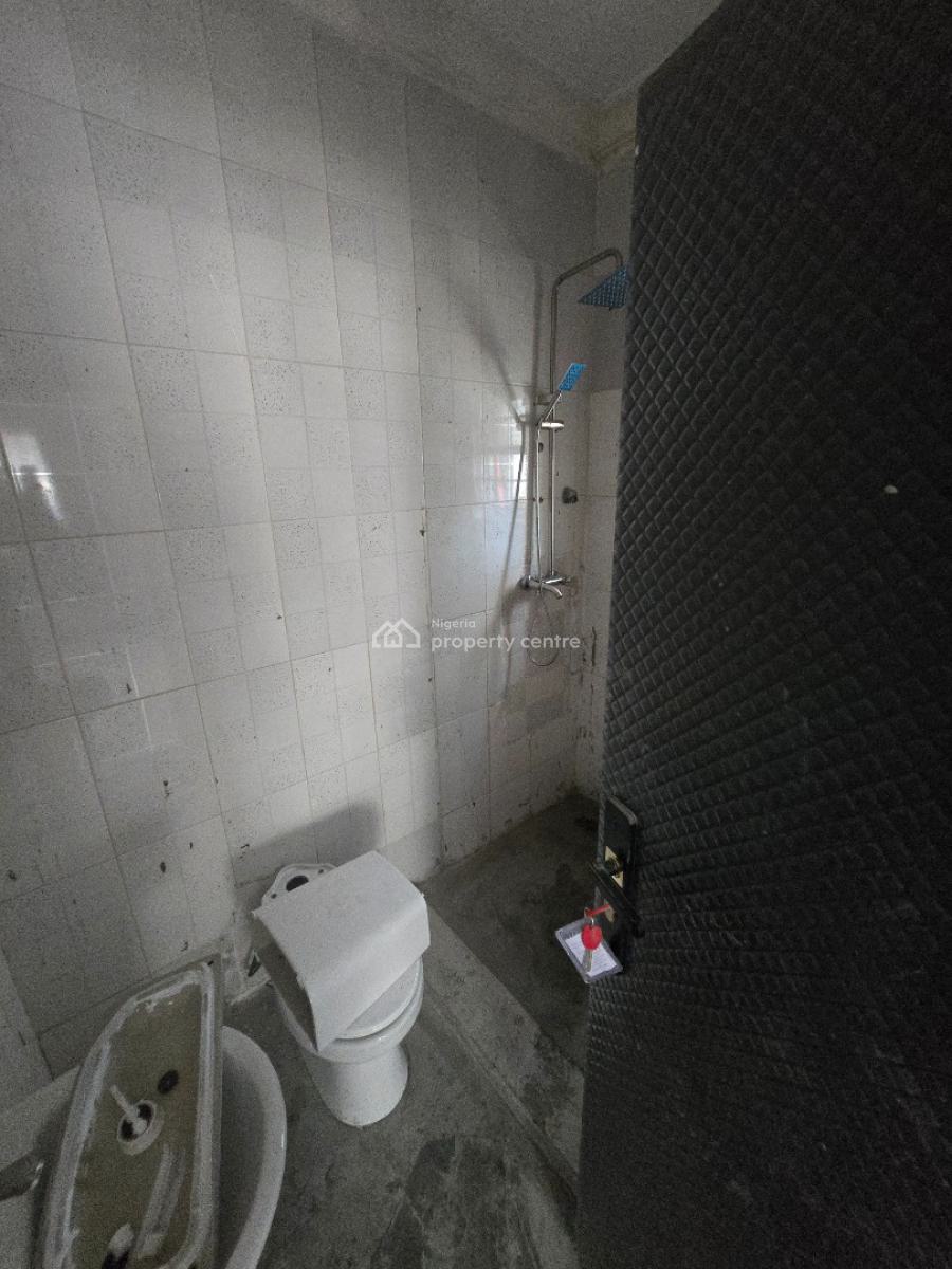 Newly Renovated Self Serviced  3-bedroom Flat Apartment, Ikate Elegushi, Lekki Phase 1, Lekki, Lagos, Flat / Apartment for Rent