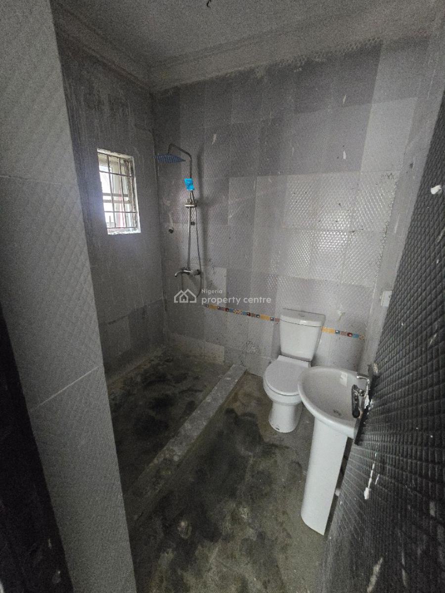 Newly Renovated Self Serviced  3-bedroom Flat Apartment, Ikate Elegushi, Lekki Phase 1, Lekki, Lagos, Flat / Apartment for Rent