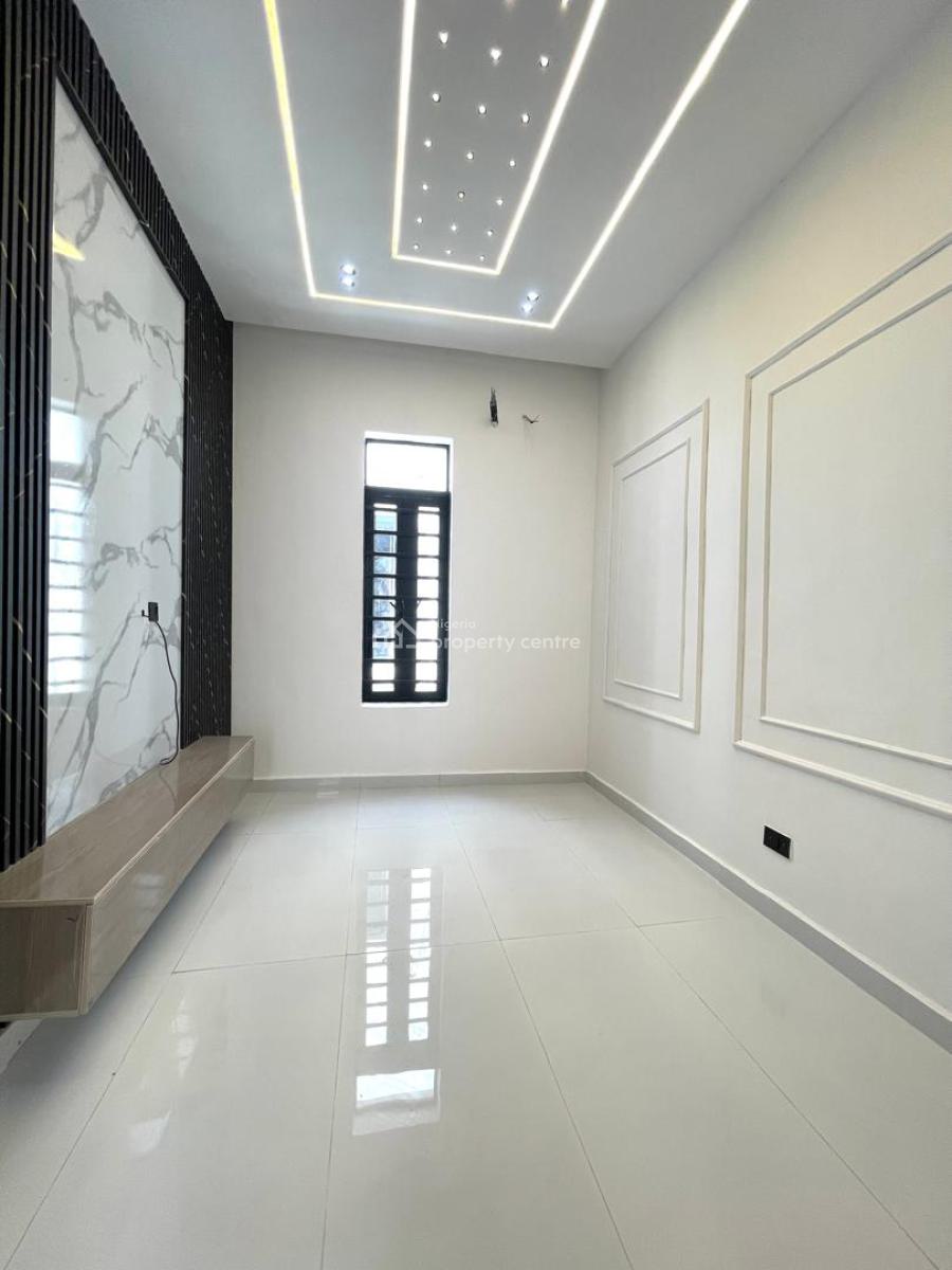 Luxurious 5 Bedroom Fully Detached with Swimming Pool and a Bq, Orchid Road, Lekki, Lagos, Detached Duplex for Sale
