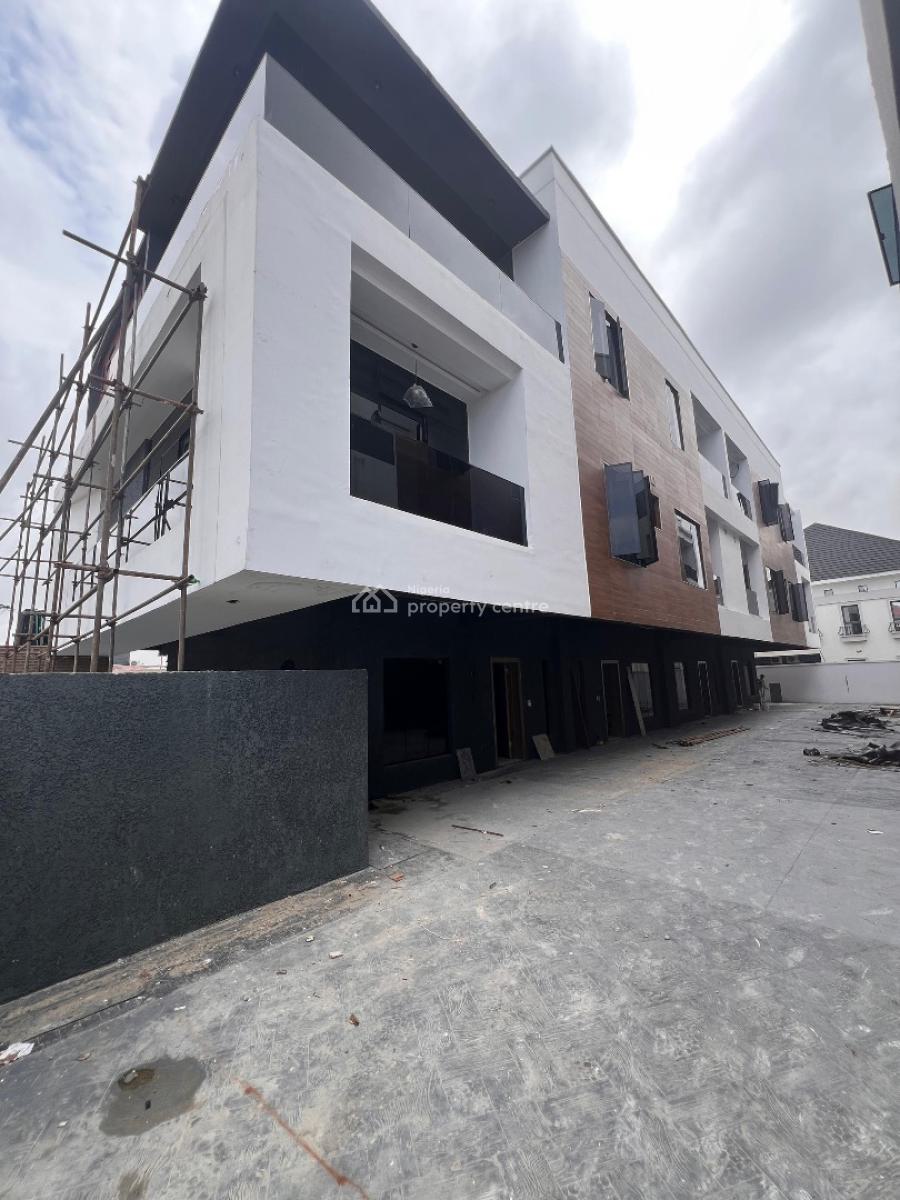 Stunning 4 Bedroom Terrace with Bq, Pool and Gym, Lekki Phase 1, Lekki, Lagos, Terraced Duplex for Sale