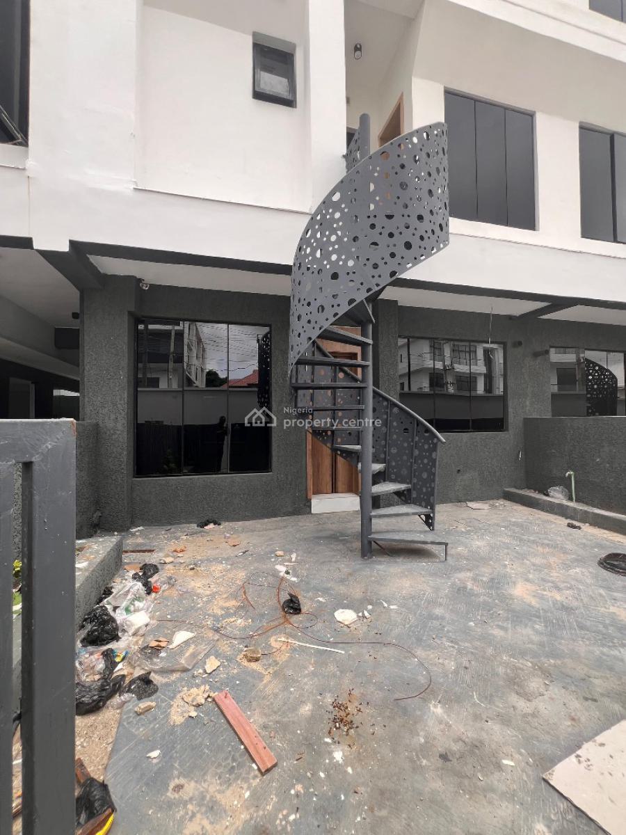 Stunning 4 Bedroom Terrace with Bq, Pool and Gym, Lekki Phase 1, Lekki, Lagos, Terraced Duplex for Sale
