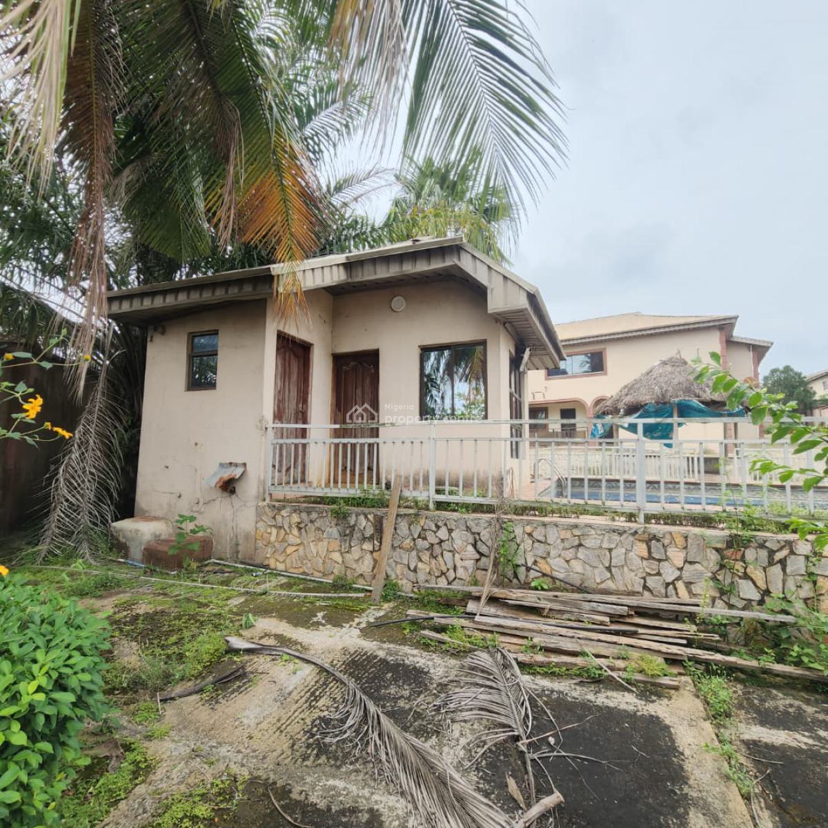 18 Bedrooms House with Swimming Pool, Ajoke Estate Jericho, Ibadan, Oyo, Detached Bungalow for Sale