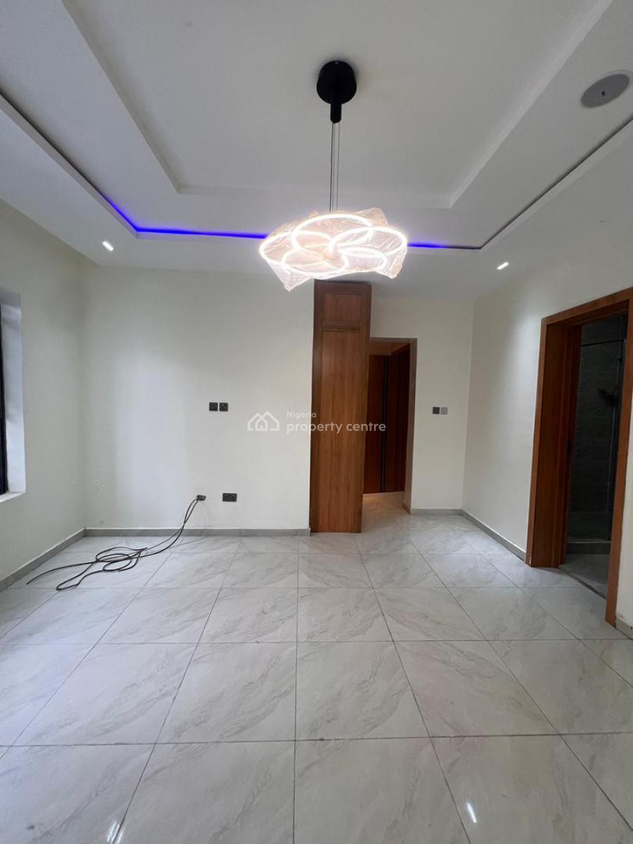 Contemporary 3 Bedroom Apartment with Swimming Pool, Gym and Elevator, Ikate, Lekki, Lagos, Flat / Apartment for Sale